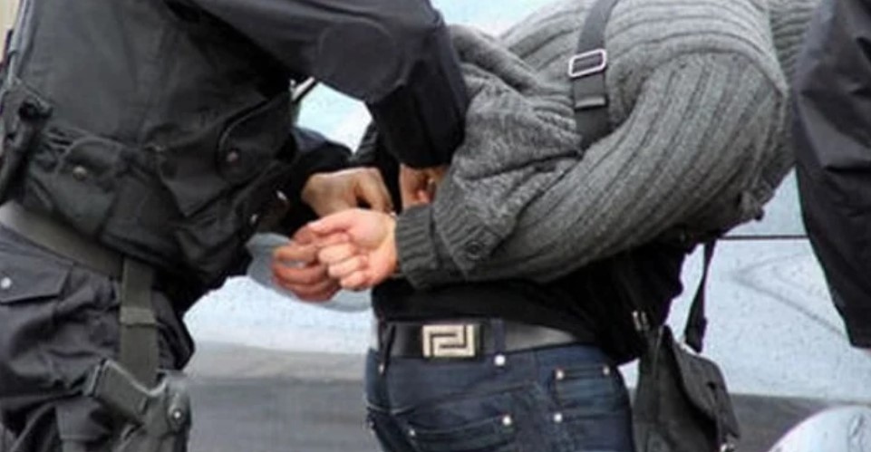 Барети и жандармеристи арестуваха снощи в Петрич приближени на знаковия